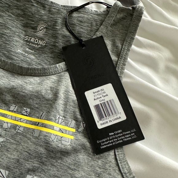 Strong by Zumba Active Gray Tank - NWT Size S - Picture 2 of 5